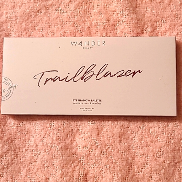 Wander Beauty Trailblazer Eyeshadow Palette NIB Sealed - Picture 1 of 10